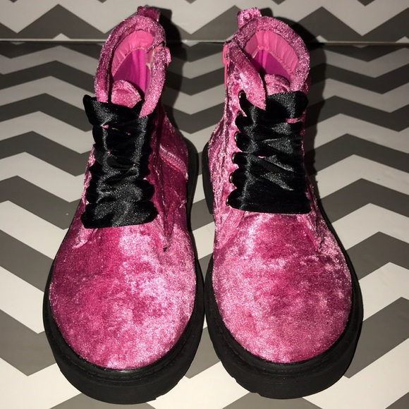 crushed velvet combat boots! - Picture 2 of 11